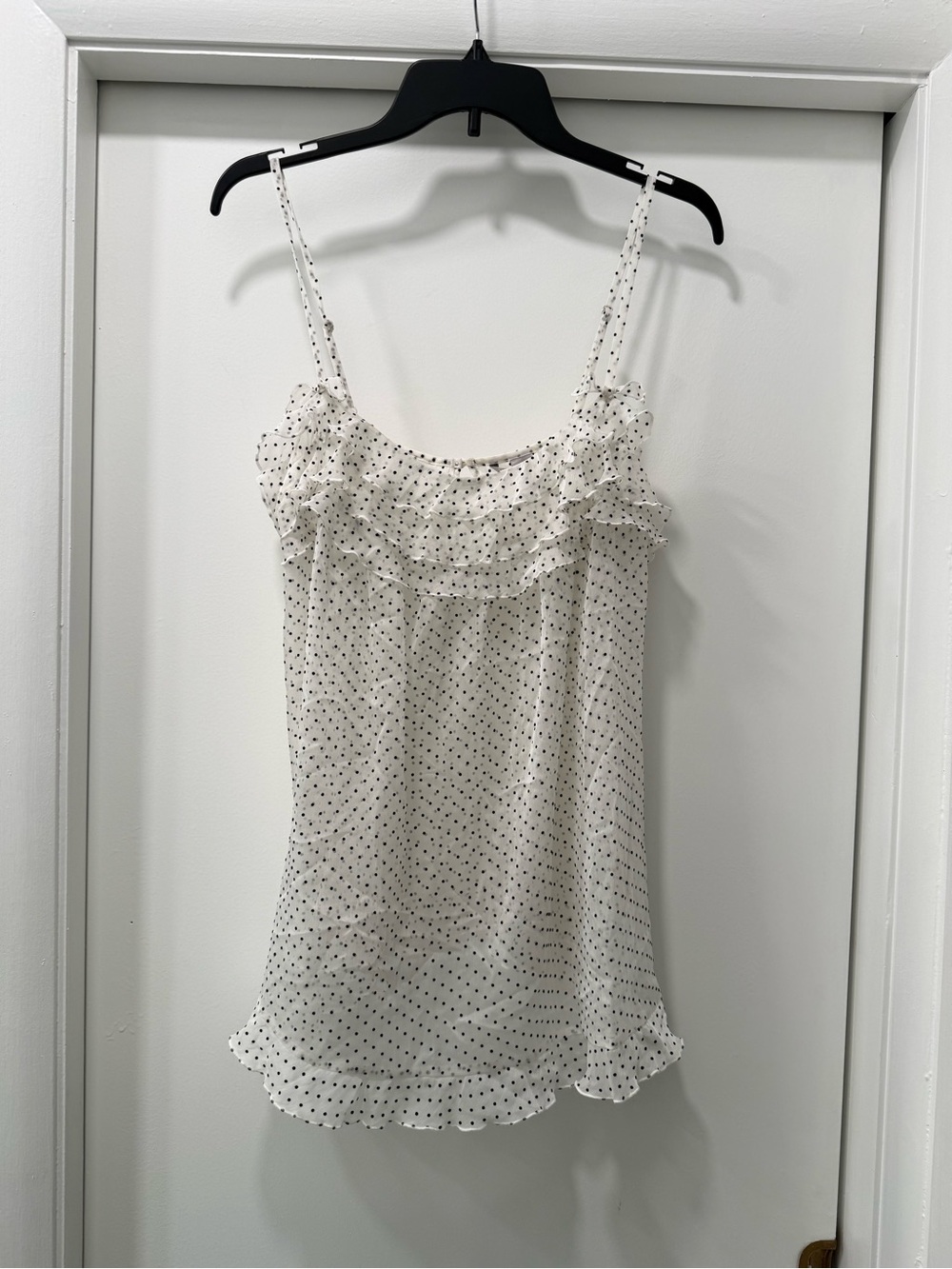 Victorias Secret, Lightweight White Polka Dot Ruffle Cami Top, size L